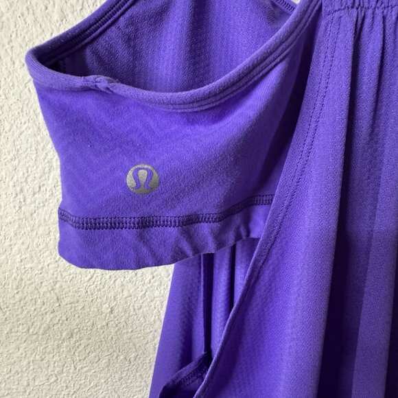 Lululemon No Limits Tank Top Women’s 8 Purple Built In Bra Layered Workout Gym - Picture 4 of 6